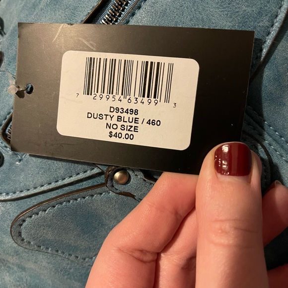 Purse - Picture 4 of 10